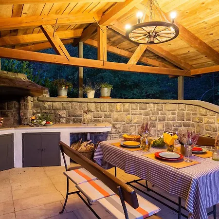 2 Bedroom Gorgeous In Poljane * Ruzici (Primorje-Gorski Kotar)