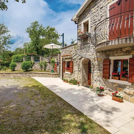 2 Bedroom Gorgeous In Poljane * Ruzici (Primorje-Gorski Kotar)